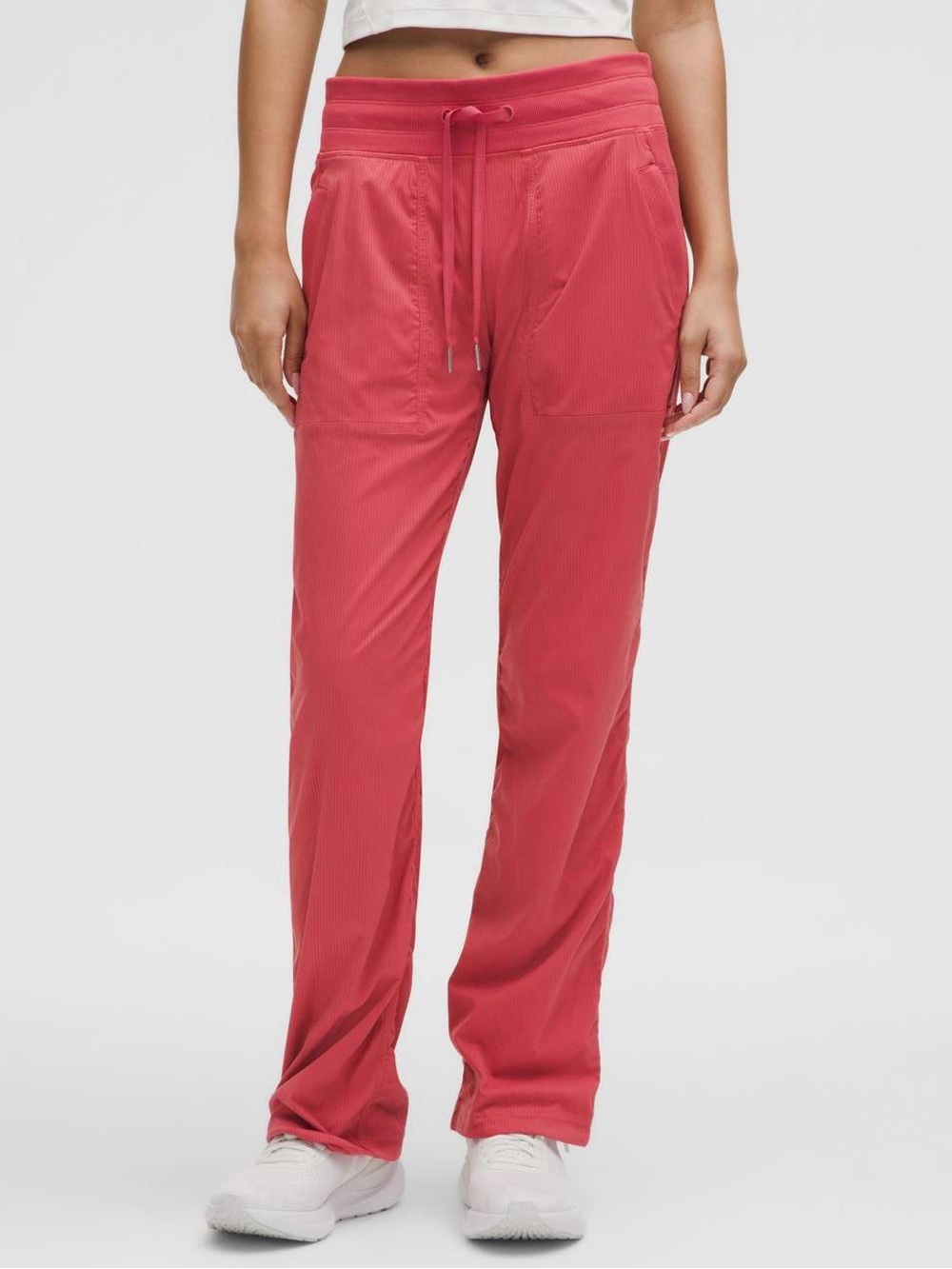 Lululemon Dance Studio Mid-Rise Pant *Regular
Desert Red SZ 8